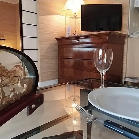 Du Grand Saint Antoine Hotel 3*