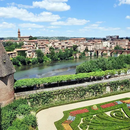 Du Grand Saint Antoine 3*