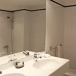 オステルリー デュ グランド サン アントワーヌ ホテル 3*