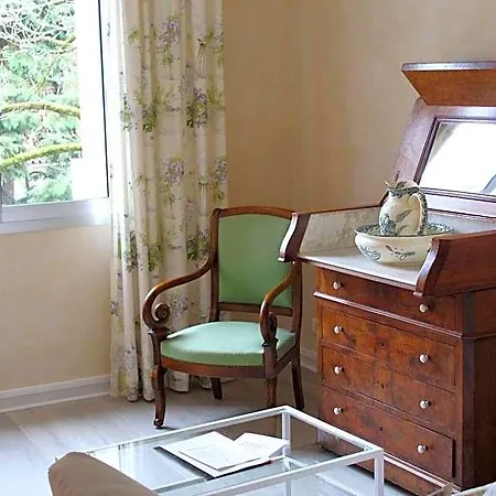 Du Grand Saint Antoine فندق