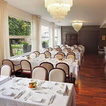 Du Grand Saint Antoine 3* ألبي